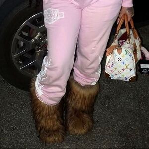 Furry Faux Fur Boots NEW | Fluffy Brown Boots Size 7.5 + Free Leopard Slippers 🐆